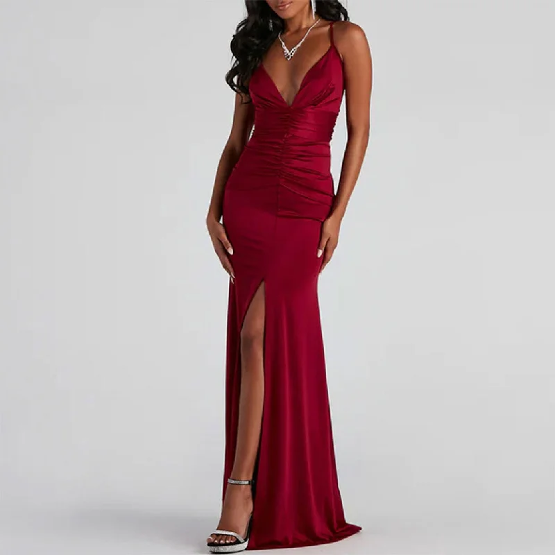 BerryBetty - V High Slit Maxi Dress - Red